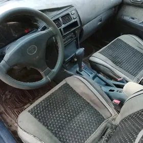 Toyota Corolla 1995