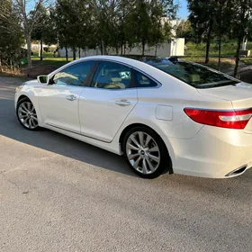 Hyundai Azera 2012