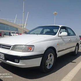 Toyota Corona 1995
