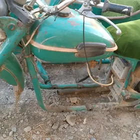 Ural 4320 2005