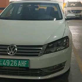 Volkswagen Passat 2012