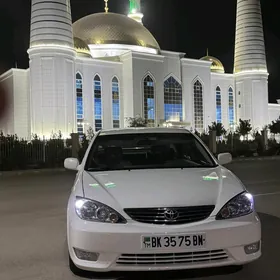 Toyota Camry 2003
