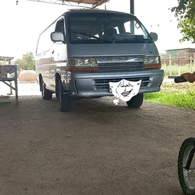 Toyota Hiace 1990