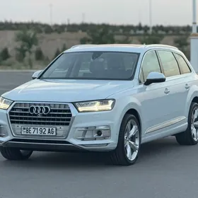 Audi Q7 2017