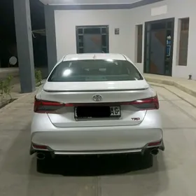 Toyota Avalon 2020