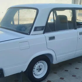 Lada 2107 2000