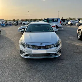 Kia Optima 2019