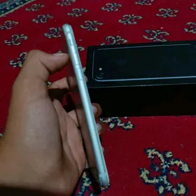 iPhone 7