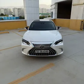 Lexus ES 350 2021