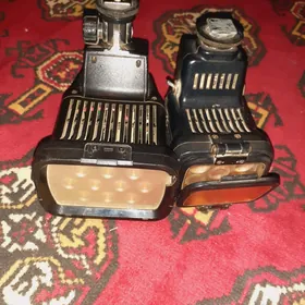 Komer cyra