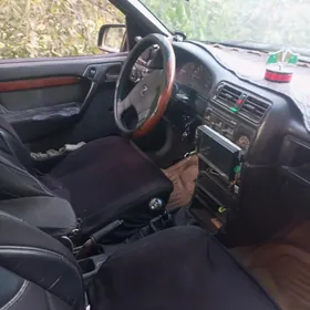 Opel Vectra 1992