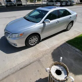 Toyota Camry 2011