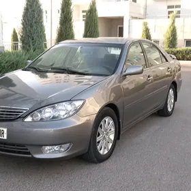 Toyota Camry 2005