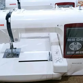 Janome 230E