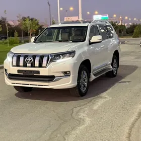 Toyota Land Cruiser Prado 2021