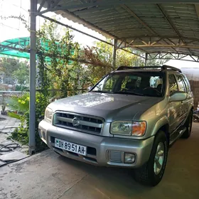 Nissan Pathfinder 2003