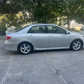 Toyota Corolla 2011