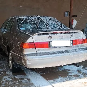 Toyota Camry 2001