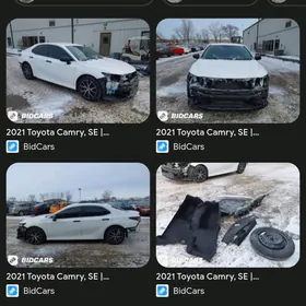 Toyota Camry 2021