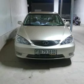 Toyota Camry 2005