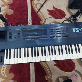 Ensoniq Ts 10