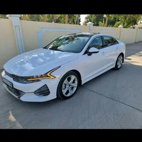 Kia K5 2021