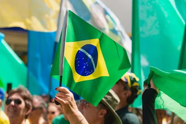 Serdar Berdimuhamedow Braziliýanyň Prezidentini Garaşsyzlyk güni bilen gutlady