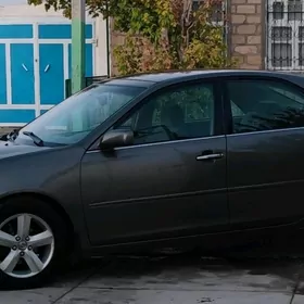 Toyota Camry 2005