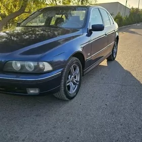 BMW 528 2000