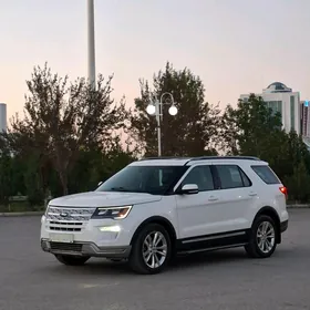 Ford Explorer 2018