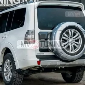 Чехол запасного колеса Pajero