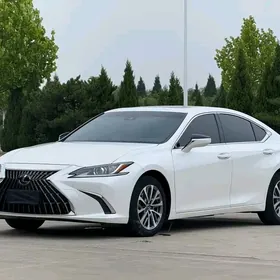 ES 350  2023