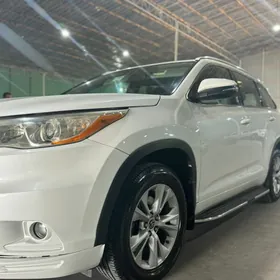 Toyota Highlander 2017