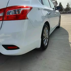 Nissan Sentra 2019