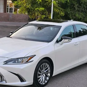 Lexus ES 350 2019