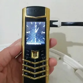Telefon Vertu