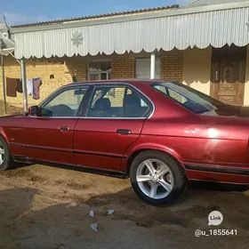 BMW 520 1990