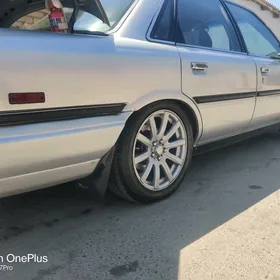 Toyota Camry 1990