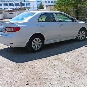 Toyota Corolla 2013