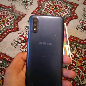 Samsung A01