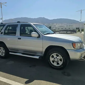 Nissan Pathfinder 2003