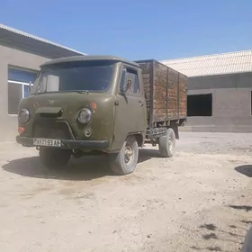 UAZ Profi 1997