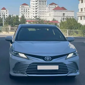 Toyota Camry 2022
