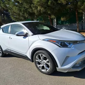 Toyota C-HR 2019