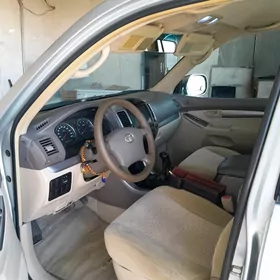 Toyota Land Cruiser Prado 2005