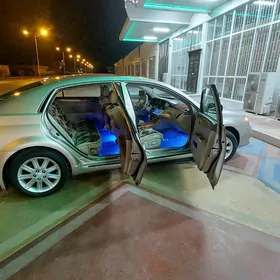 Toyota Avalon 2006