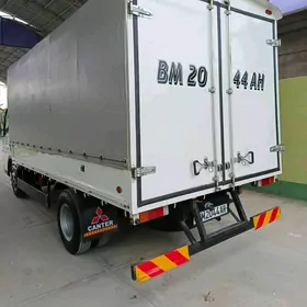 Mitsubishi Canter 2015