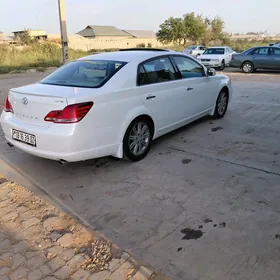 Toyota Avalon 2005