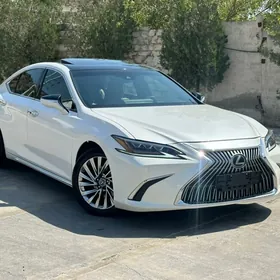 Lexus ES 350 2020