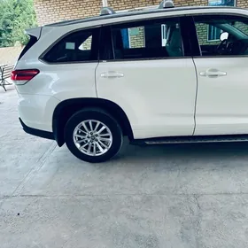 Toyota Highlander 2018